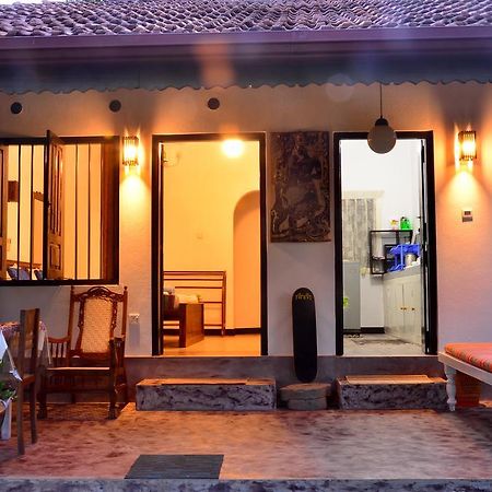 Aknara Rest Hotel Weligama Kültér fotó