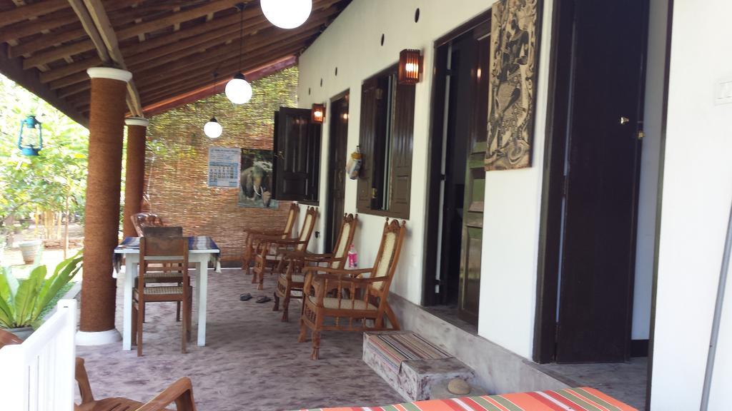 Aknara Rest Hotel Weligama Kültér fotó