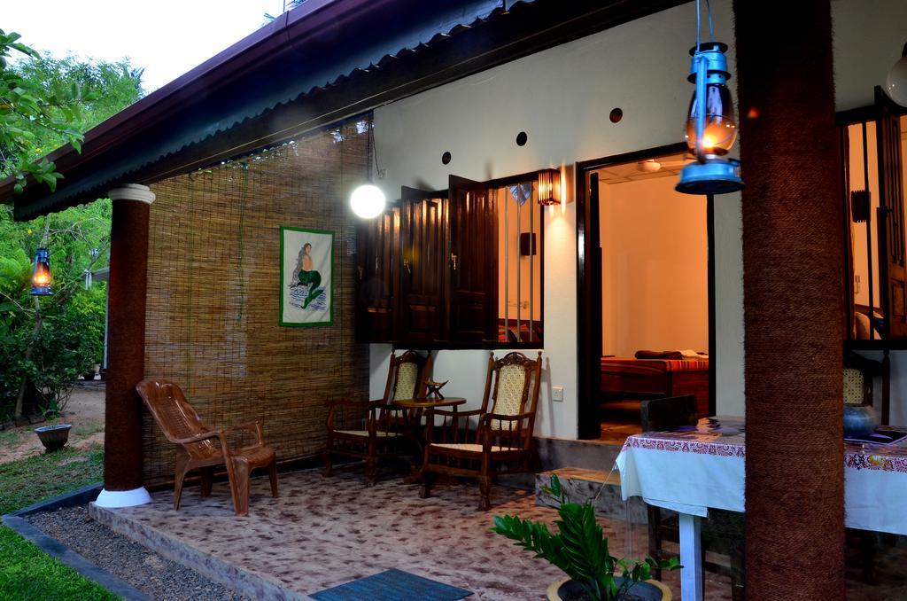 Aknara Rest Hotel Weligama Kültér fotó